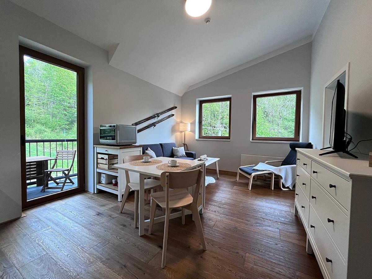 Apartman Hygge Bratrouchov Jablonec nad Jizerou Kültér fotó